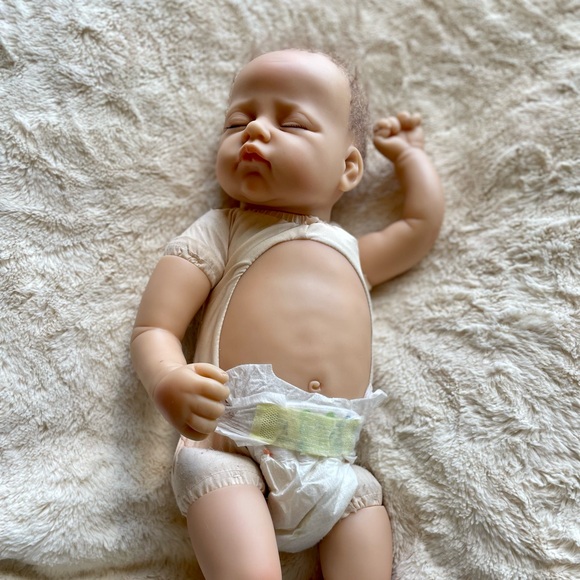 This is Katie! she breaths, coos, and has a heartbeat! she is a reborn baby doll - Picture 6 of 9